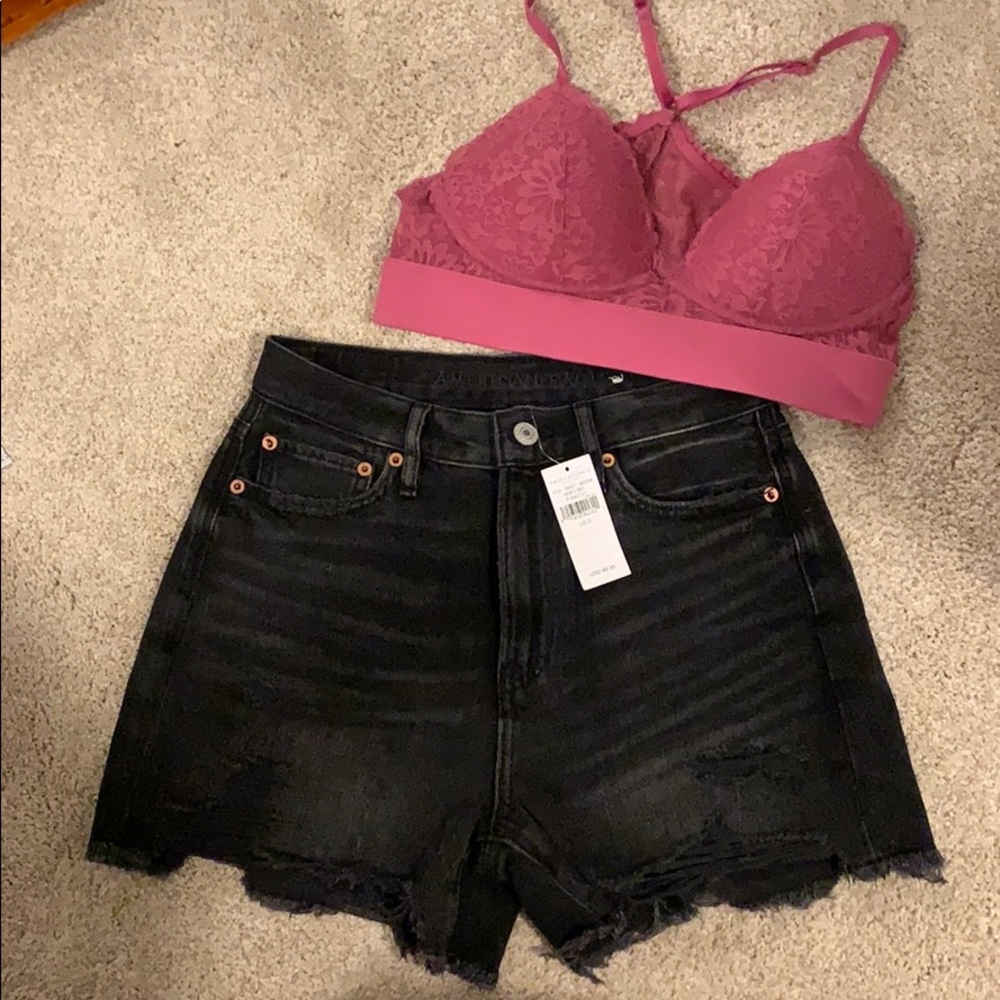AMERICAN EAGLE 90s BOYFRIEND DENIM SHORT